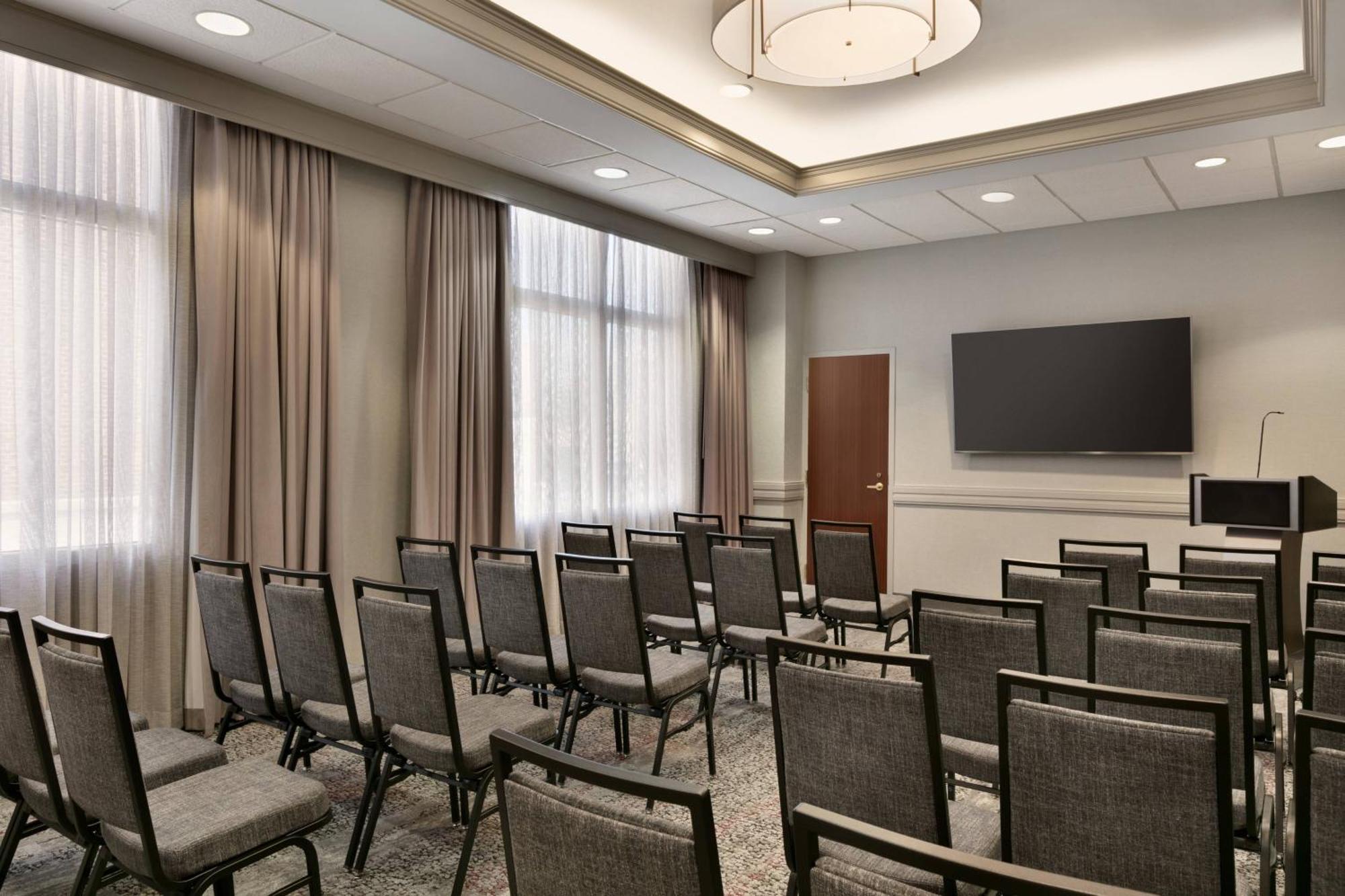 Hotel Courtyard By Marriott Tysons Mclean Tysons Corner Exterior foto